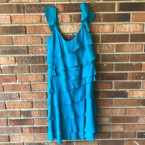 Turquoise size 6 layered ruffle dress. ✨